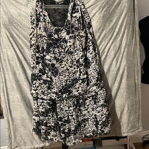 Avenue Black and White Floral Blouse